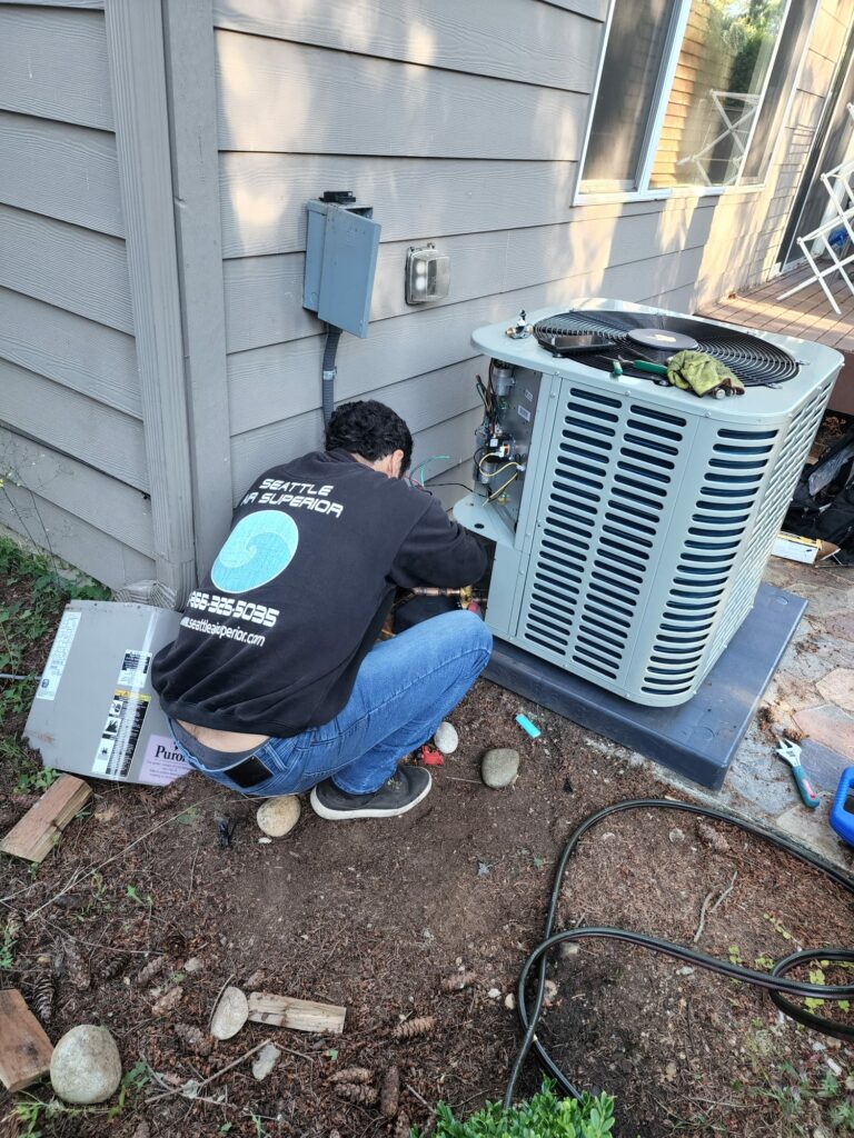 Residential Heat Pump Repair by 'Seattle Superior Air' Technician